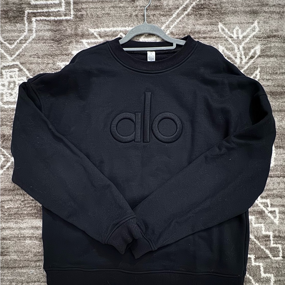 ALO Yoga Black Sweater